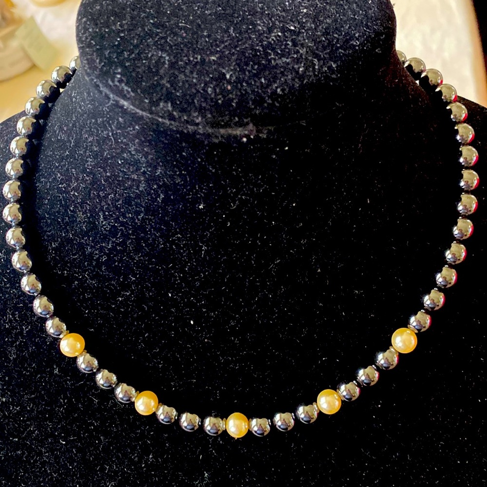 NWOT.  Hematite gray stone necklace.